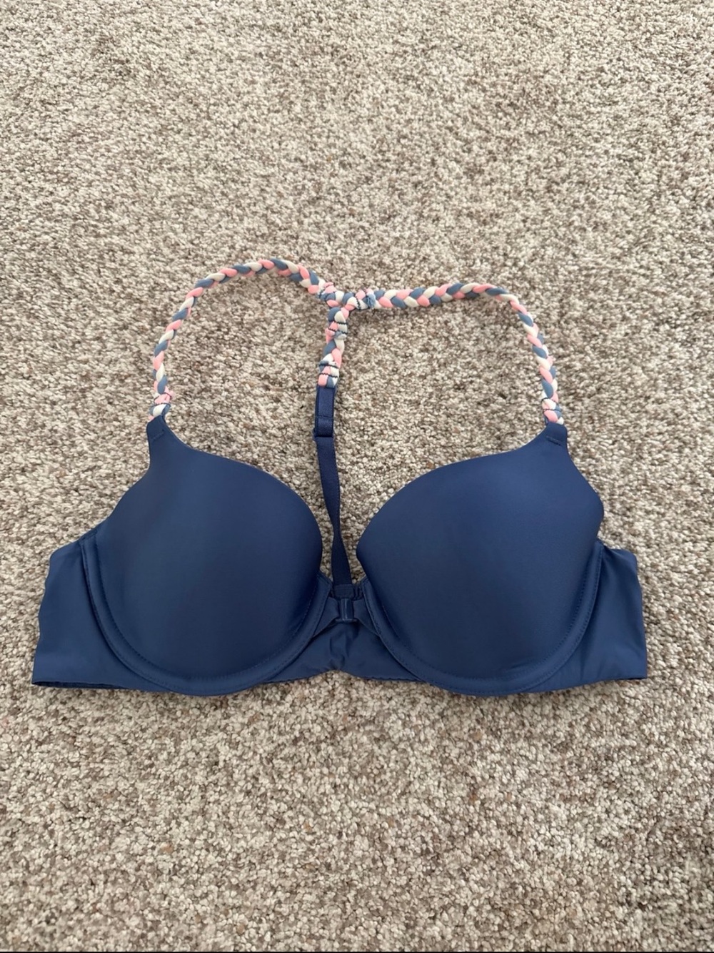 BNWOT Victoria secret bra